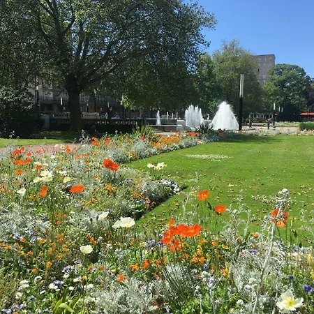 アパート Les Centre & *