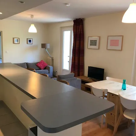 アパート Les Centre & *