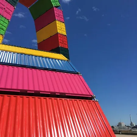 Les Centre & アパート